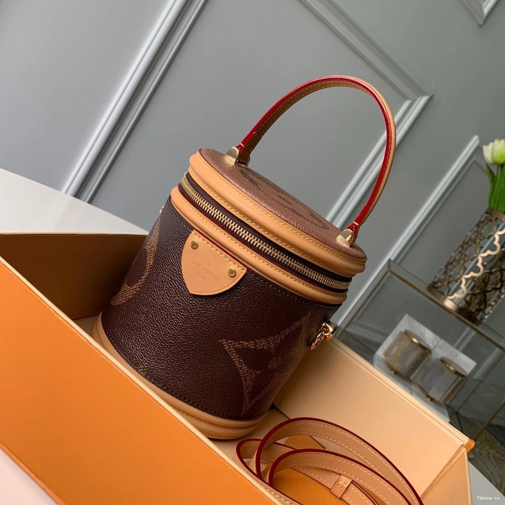 Affordable VUITTON CANNES LOUIS 0720